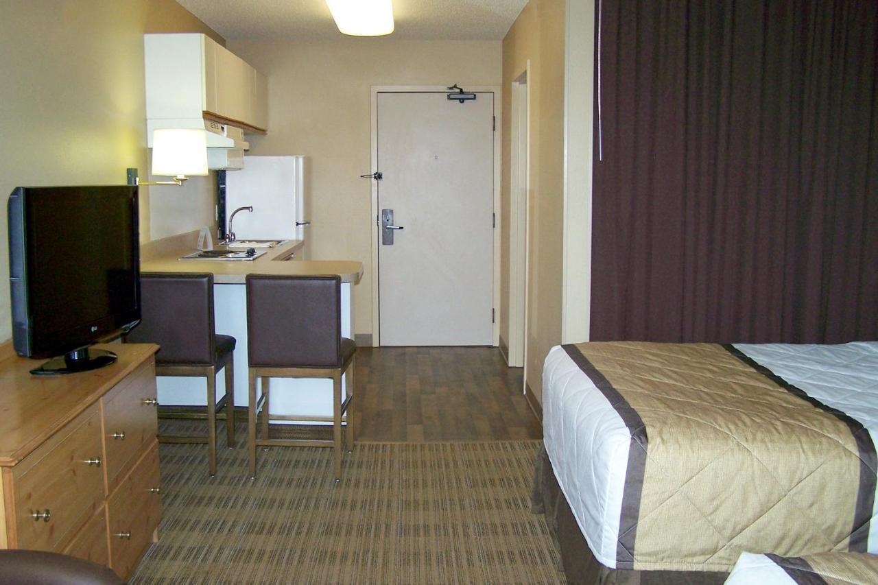 Extended Stay America Select Suites - Chicago - Westmont - Oak Brook Buitenkant foto