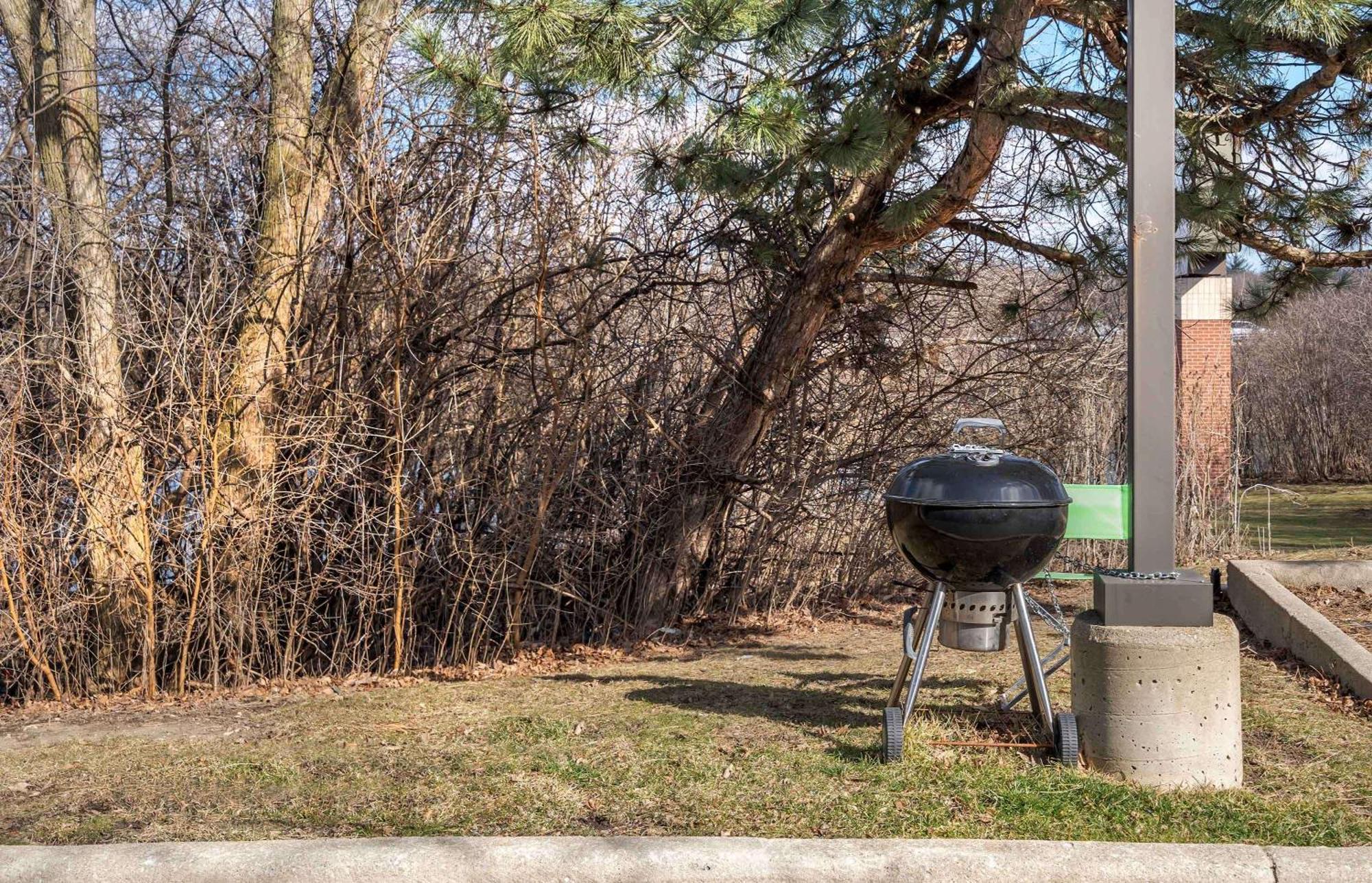 Extended Stay America Select Suites - Chicago - Westmont - Oak Brook Buitenkant foto