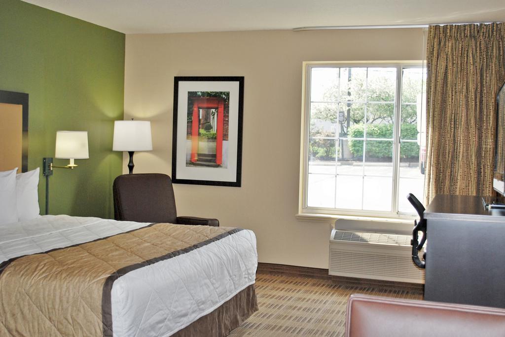 Extended Stay America Select Suites - Chicago - Westmont - Oak Brook Buitenkant foto
