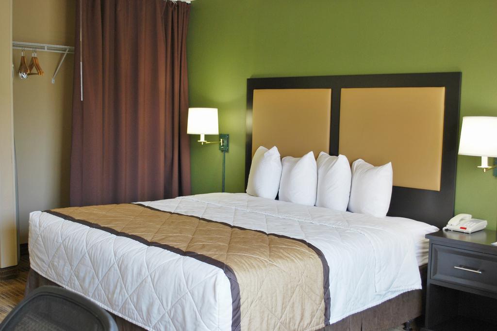 Extended Stay America Select Suites - Chicago - Westmont - Oak Brook Buitenkant foto
